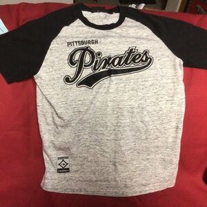 MLB  PITTSBURGH  Pirates tshirt